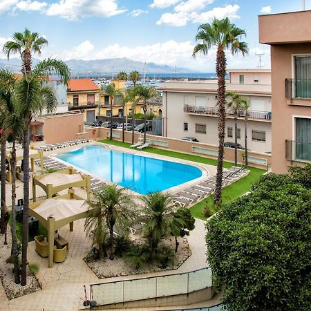 Grand Hotel Yachting Palace Riposto Exterior photo