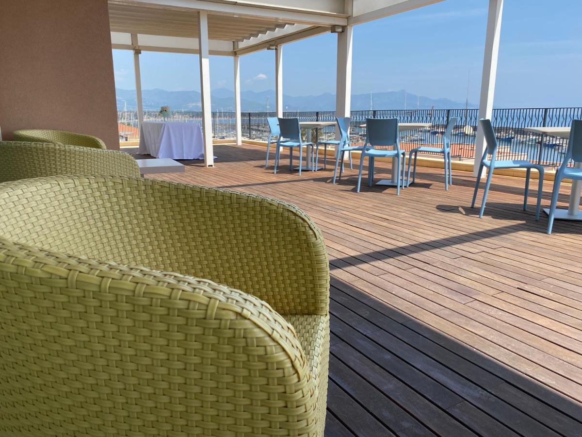 Grand Hotel Yachting Palace Riposto Exterior photo
